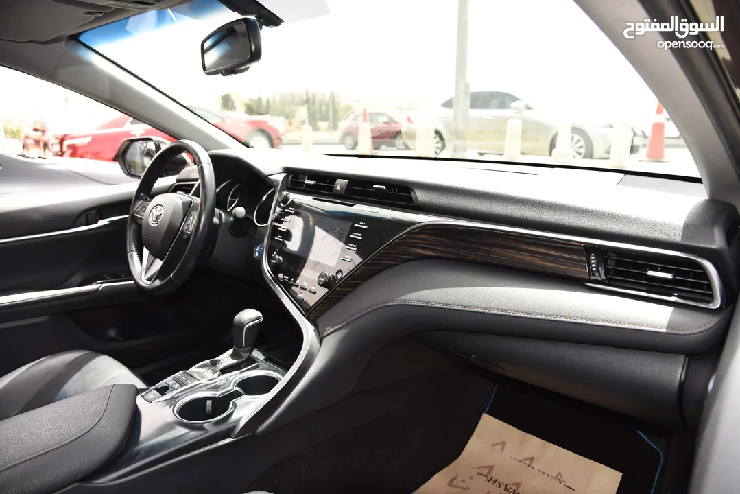 تويوتا كامري ليميتد هايبرد Toyota Camry Limited Hybrid 2020
