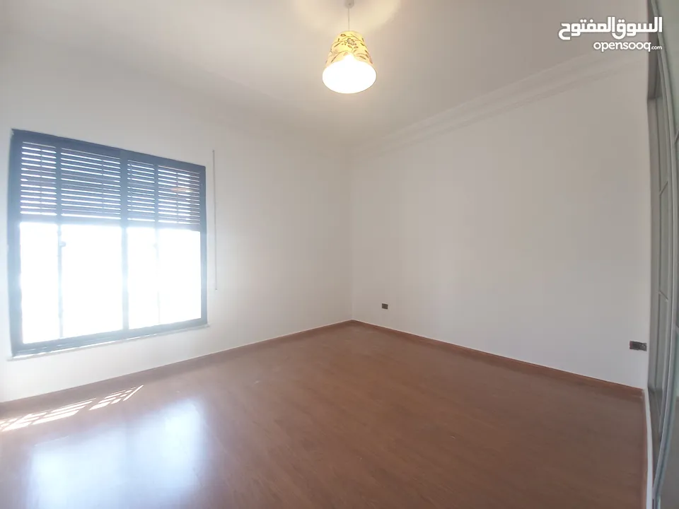 Unfurnished Apartment For Rent In Swefiyeh  ( Property 32174 )-174813333