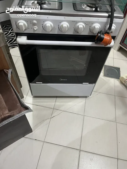 4 burner stove