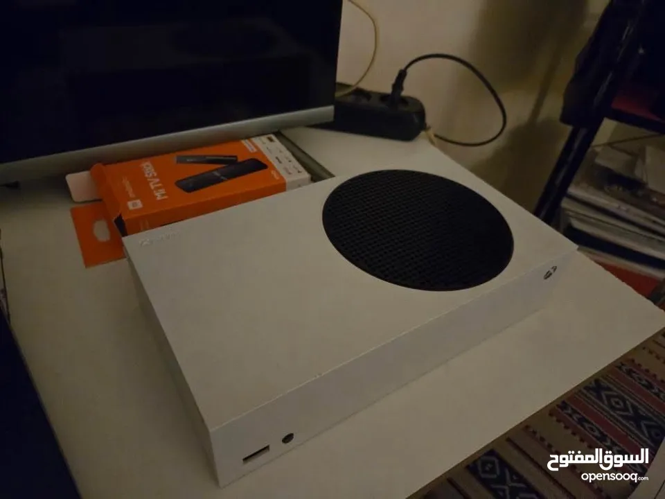 Xbox Sereis S جديد وكاله