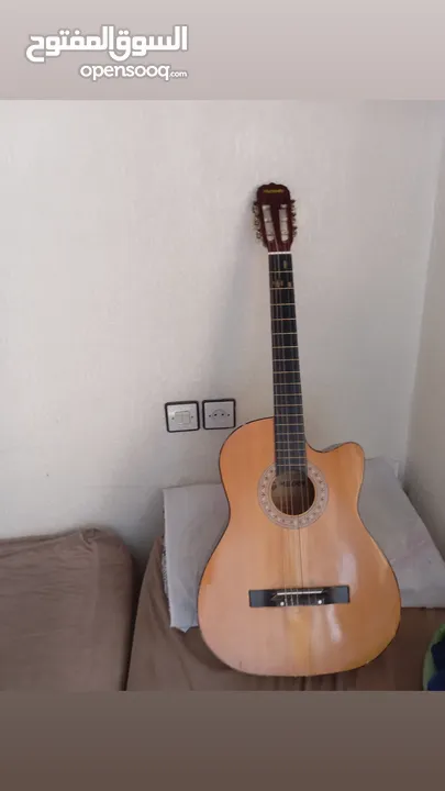 guitar classique Melody original n9iya