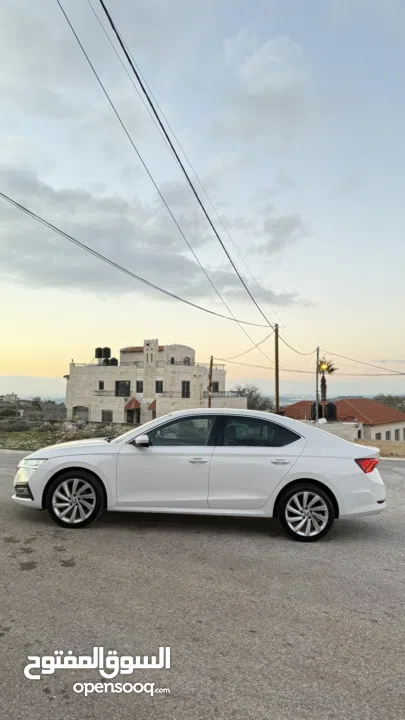 اكتافيا صالون بترخص 2022