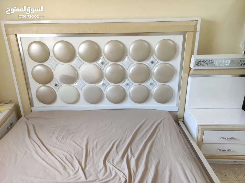 غرفة نوم تركية للبيع 200 دينار
