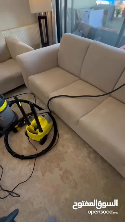 Sofa cleaning services    دراي كلين الكنب