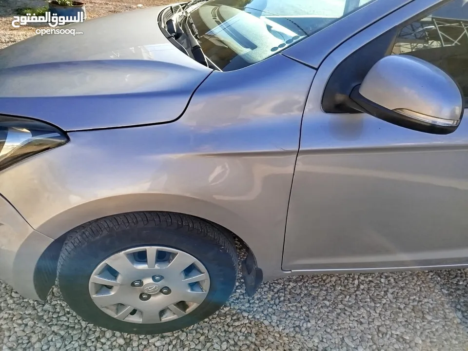 هونداي I200 موديل 2013 للبيع