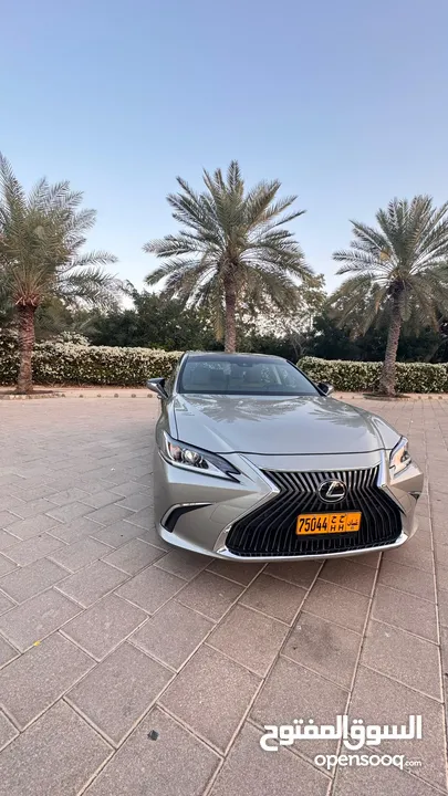 لكسز es350