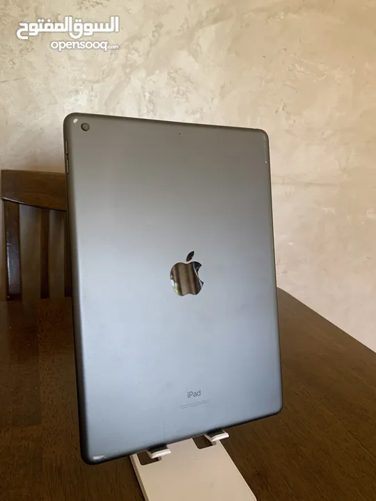 للبيع: iPad الجيل الثامن (iPad 8) – 32GB