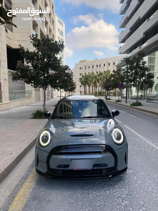 MiniCooper S electric 2023