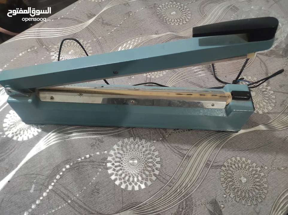 بطارية دوش ايطالي ومكبس لحام بلاستيك