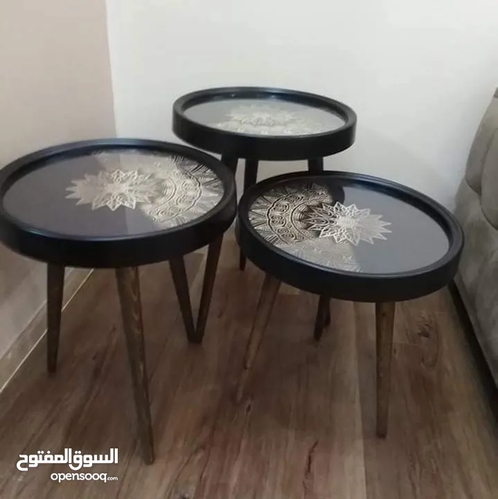 طاولات سرفيس 3D  زجاج حجم الكبير قطر 40سم نظام تركي  متوفر الوان  3 قطع