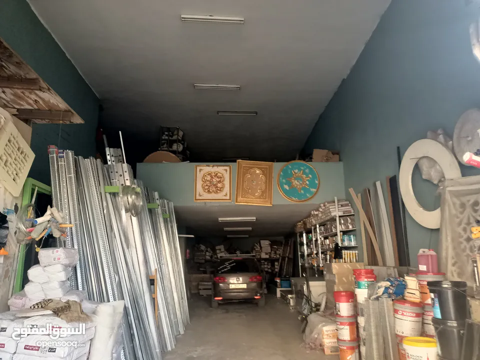 شوياني اخواني الديكورات المحل اسمه