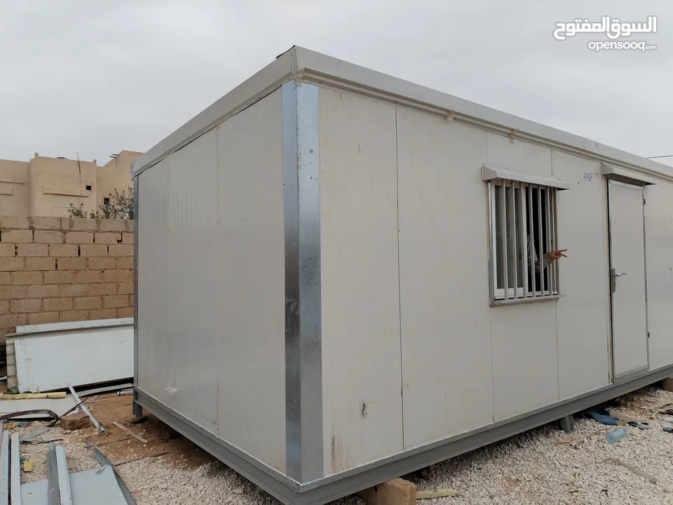 موجود جميع مقاسات الكرفانات وبأسعار منافسه ويوجد جدمه توصيل إلى  محافظات المملكة