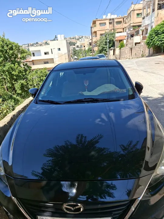 سيارة مازدا للبيع موديل 2015