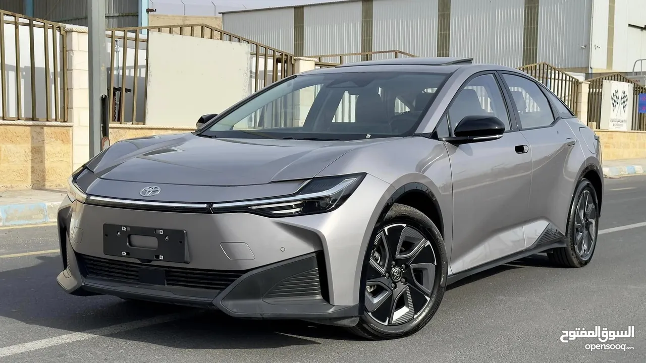 Toyota BZ3X 2023 متوفره حاليا