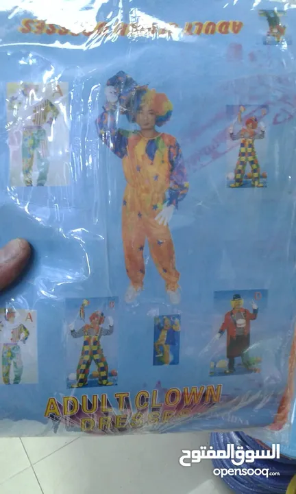 مجانا القناع والباروكه مع اللبسه ومتوفر تواصل