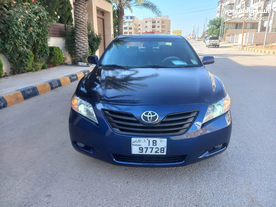 تيوتا كامري لون كحلي مميز فحص 4 جيد فل الفل بفتحه بسعر مغري قابل للبدل