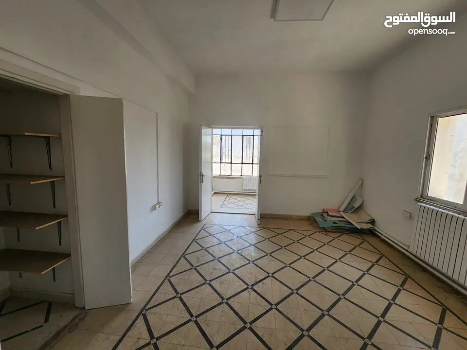 عمارة للبيع في منطقة جبل عمان / الويبدة - ref:14622