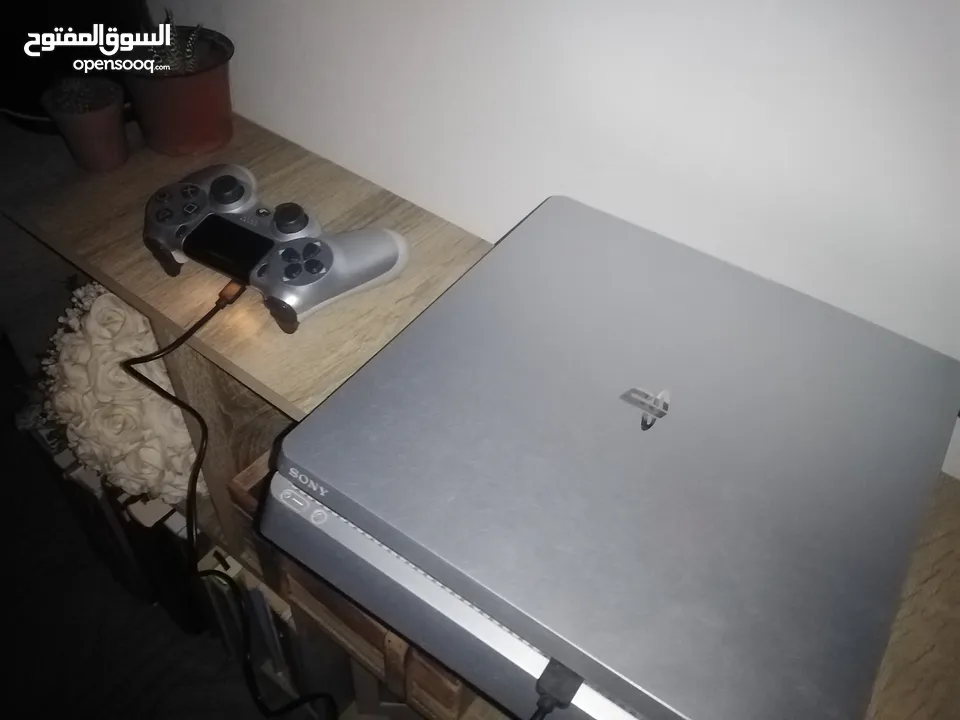 جهاز PS4 SLIM 500 لون سكني