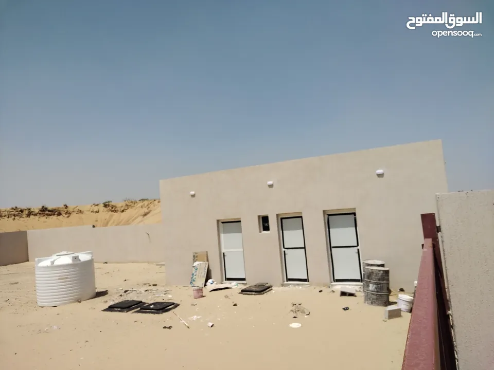 ارض صناعيه للايجار للاستثمار في الشارقه منطقه الصجعه لمده عشر سنوات