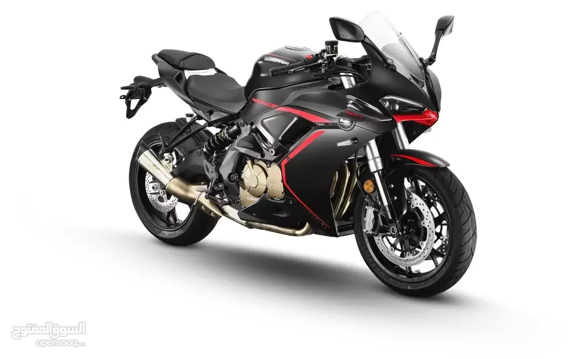 للبيع فقط QJ MOTOR SRK 600RR 2023 بحالة الوكالة