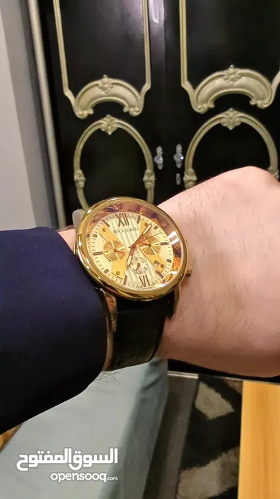 ساعة bvlgari الفاخرة . بولغاري