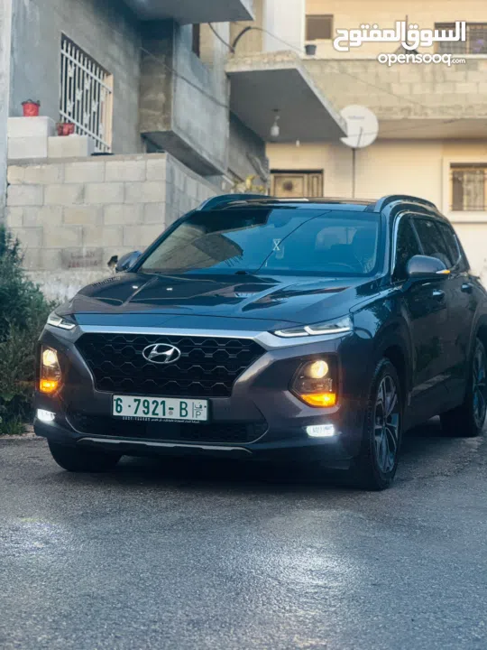 سيارة سنتافيه 2019  لون فيراني دهان شركة