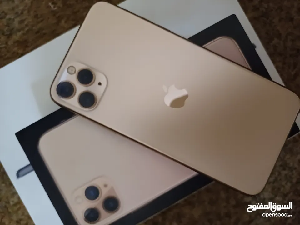 IPhone 11 pro max 256 gold     ايفون 11 برو ماكس 256 جولد