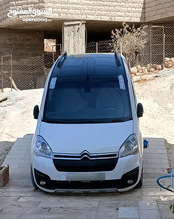 ستروين برلينجو موديل 2017 مرخصه ومامنه  اتماتيك مطور 1600 تيربو سولار 6