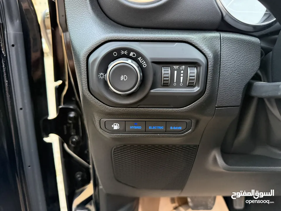 جيب رابيكون ترخيص 2022 محرك 2000 هايبرد  جير أوتوماتيك 375 حصان