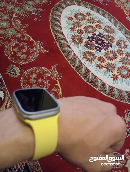 ساعة x8 ultra smart watch بحالة ممتازة جدا مع 7 كساتك