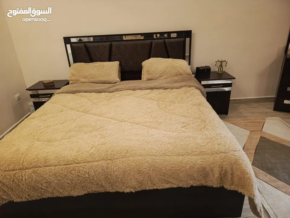 اثاث بيت كامل للبيع بحاله الوكاله بداعي السفر