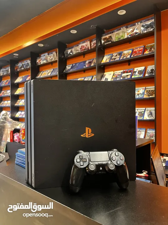بلايستيشن.بلايستيشن4.PlayStation. بلايستيشن للبيع. Ps4 slim. Ps4 fat.