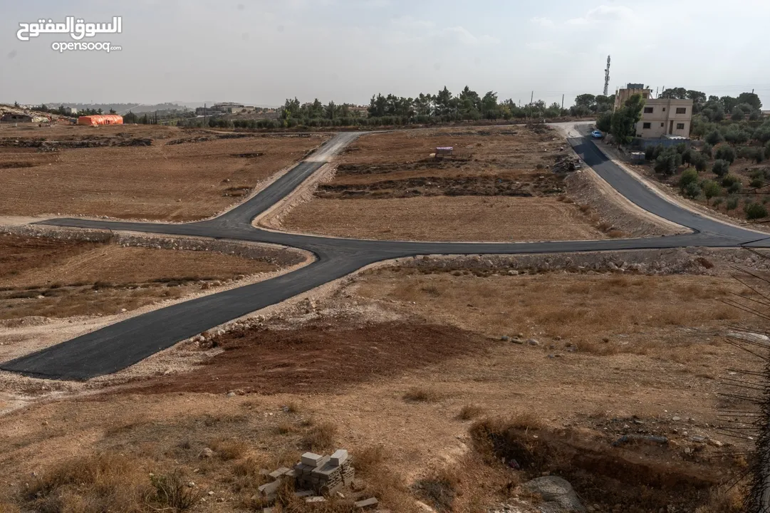 ارض للبيع في ناعور بلعاس قرب مطعم زوار