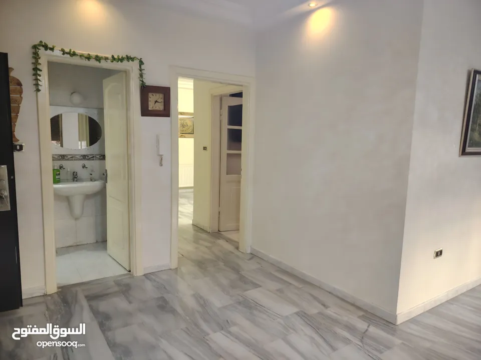 شقة للبيع الثامن حي الرونق