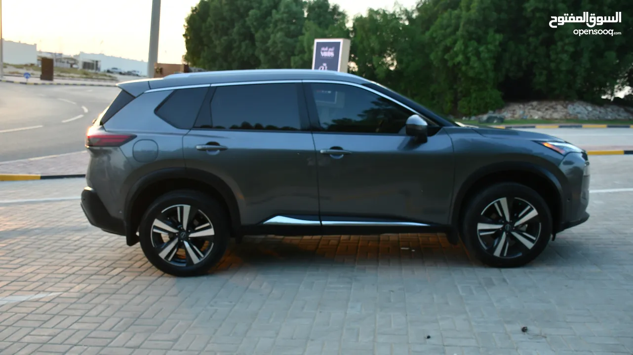 Available for Rent Nissan-Rogue-2022