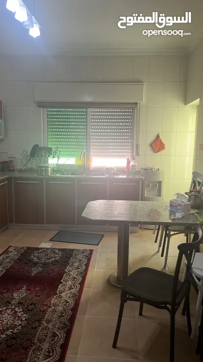 شقة للبيع مقابل مستشفى الملكة علياء