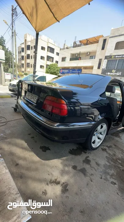 BMW موديل 1999 دب