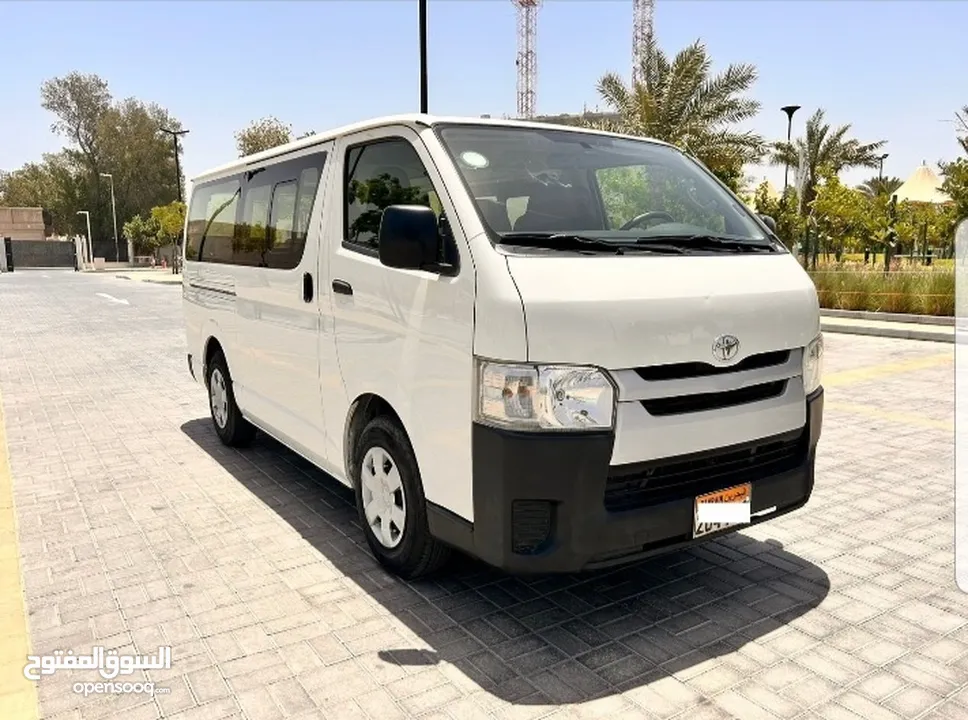 Toyota Bus For Rent باص للإيجار