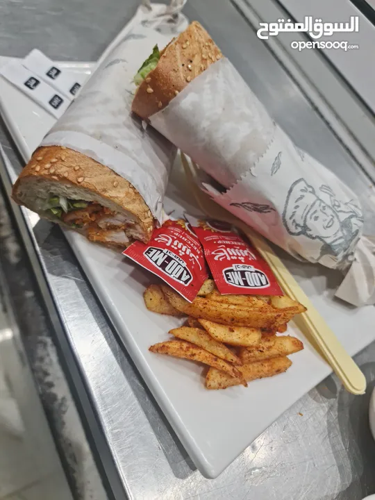 مطعم شاورما جاهز وشغال