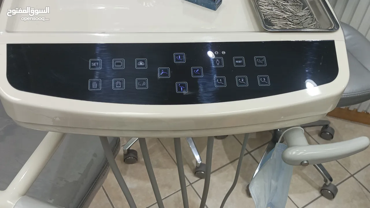 صيانه وفك و نقل وتركيب كراسي الاسنان   تصميم و تخطيط و تاسيس عيادات الاسنان