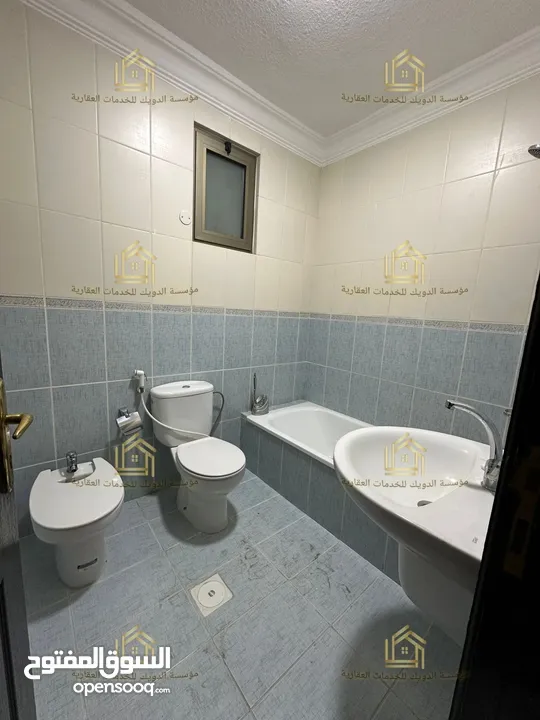شقة فارغة - دير غبار - 4نوم 2ماستر - 240م