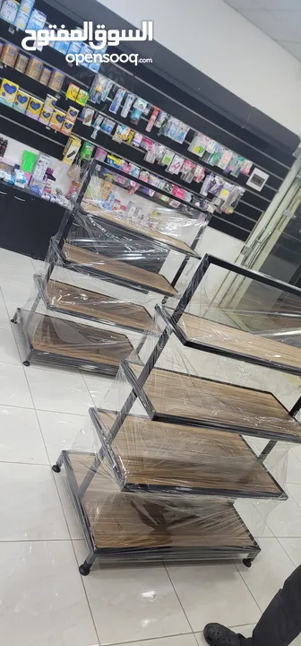 رفوف داخليه للمحلات التجاريه والسوبر ماركت