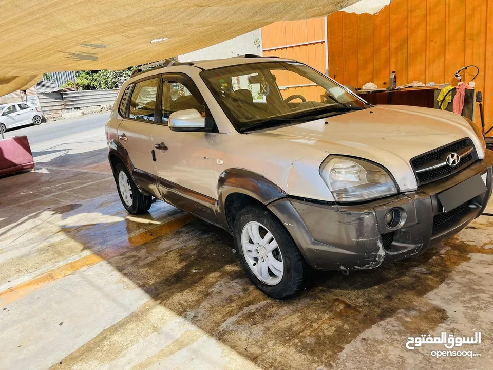 توسان 2007 فل للبيع كاش او نص بنص مع فرق بالسعر