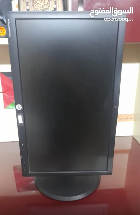 كومبيوتر شخصى Hp كيسه + شاشه + كيبورد الكمبيوتر بحاله جيده جدا