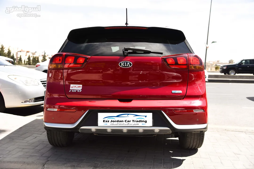 كيا نيرو هايبرد Kia Niro Hybrid 2017