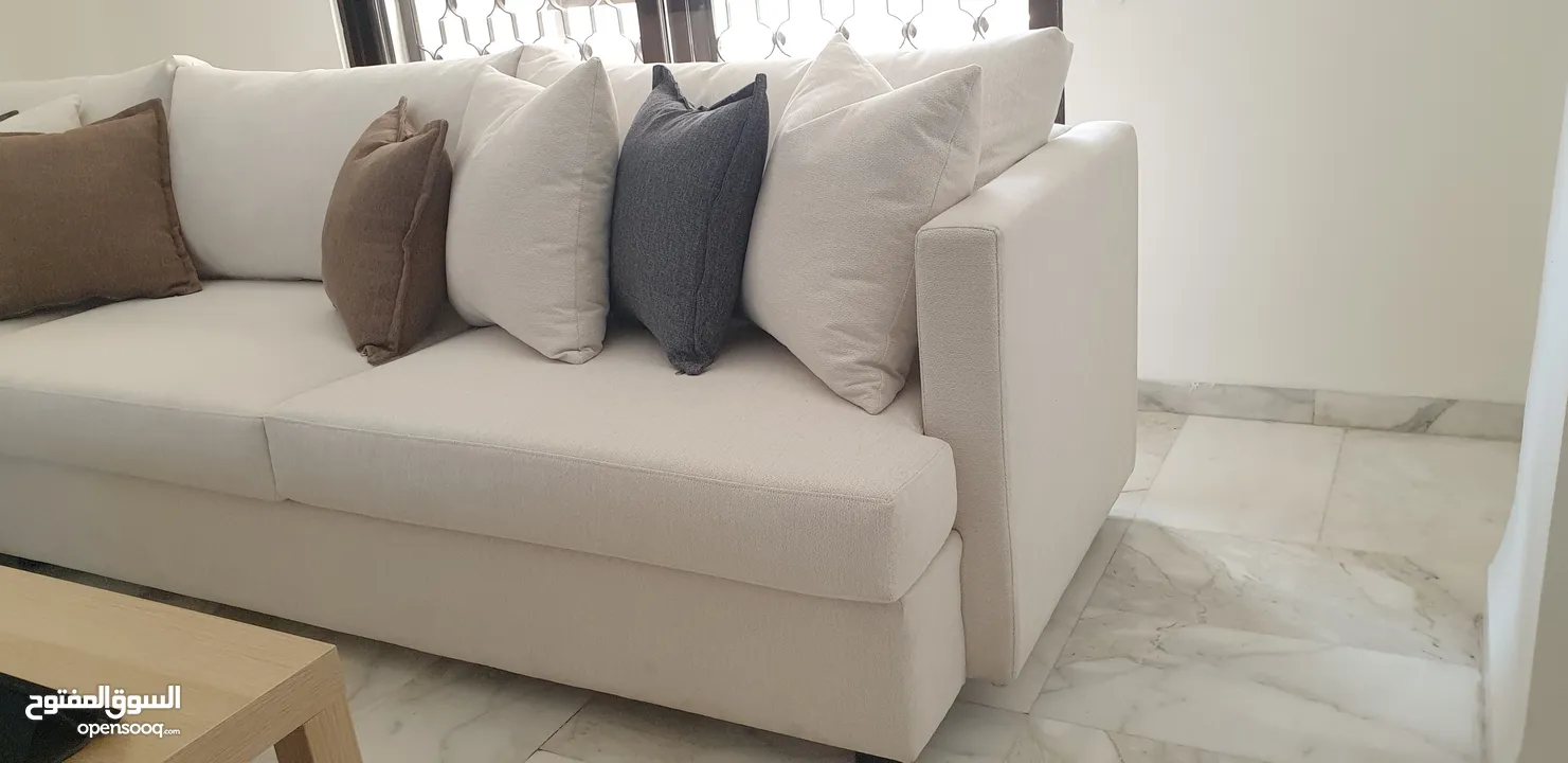 كنب L للبيع.L shape sectional sofa