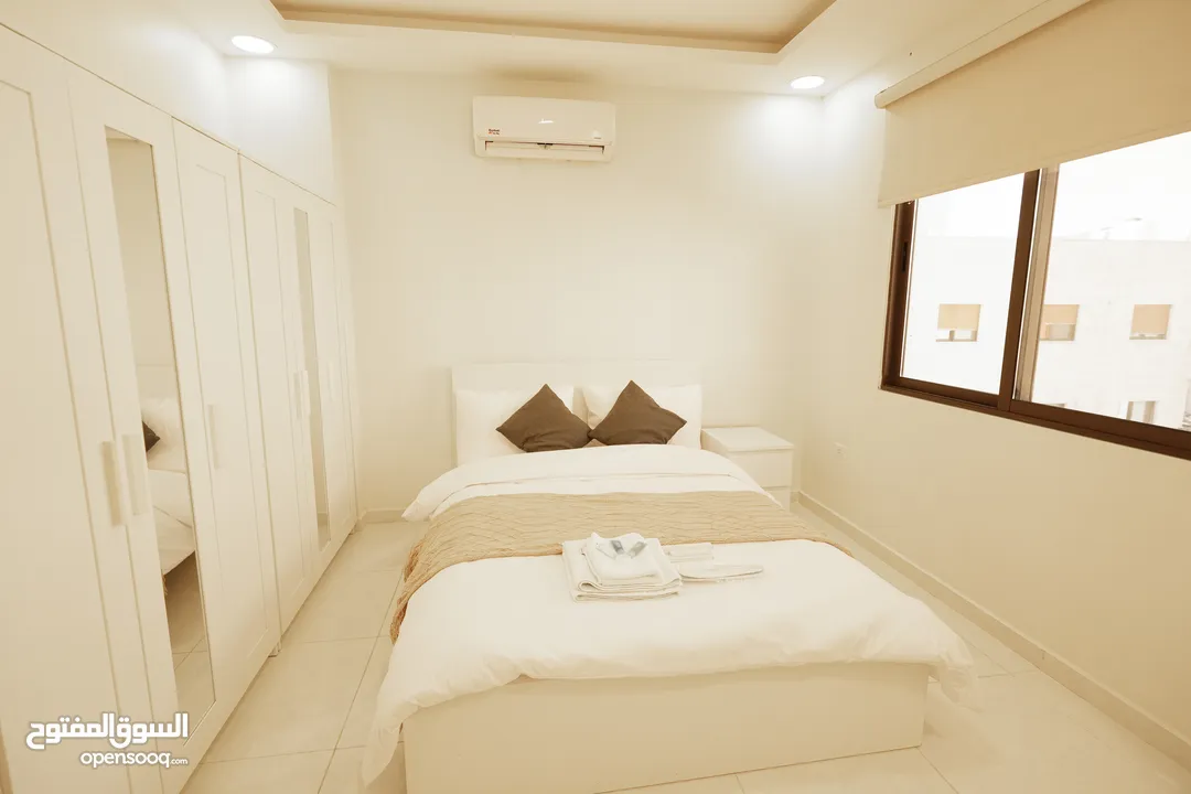 أجنحه سكنيه مفروشه بنظام فندقي وخدمات عاليه وموقع مميز
