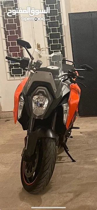 وحش الطرقات – KTM 1290 Super Duke GT موديل 2016  دراجة رياضية وسياحية فاخرة بحالة وكالة للبيع