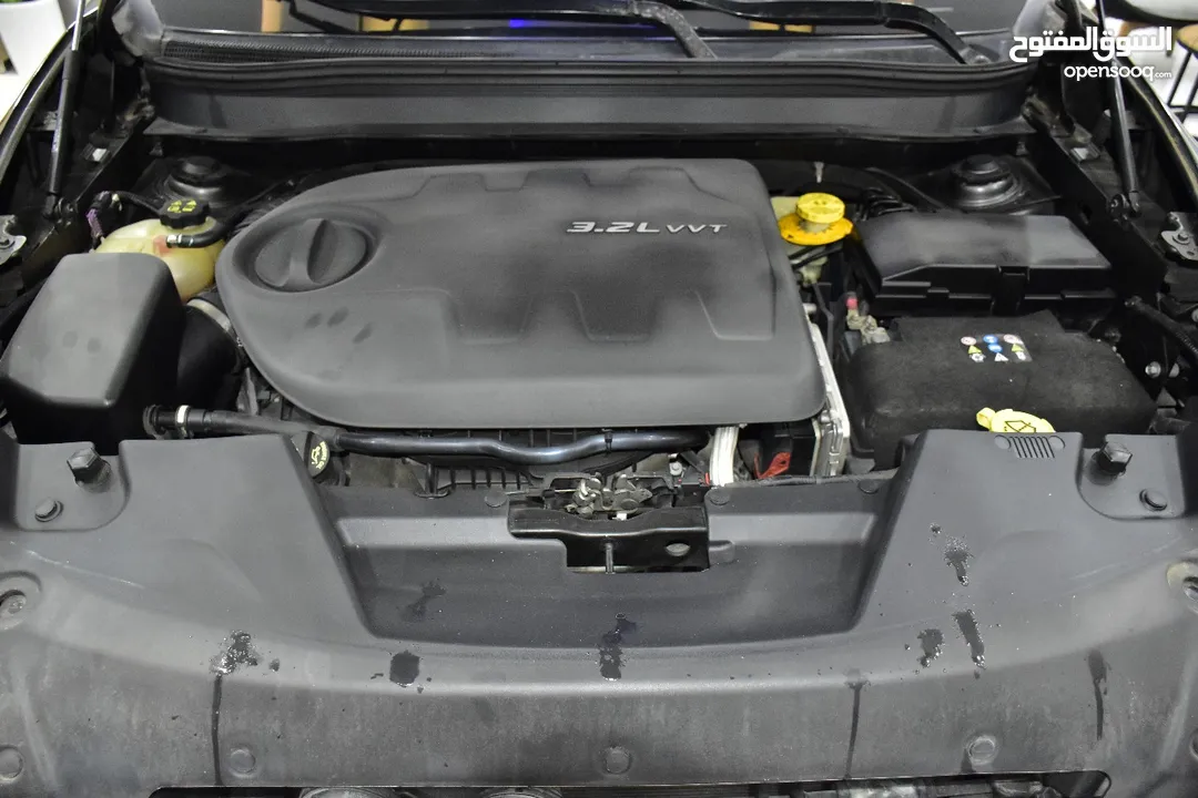 Jeep Cherokee TrailHawk ( 2014 Model ) in Grey Color GCC Specs