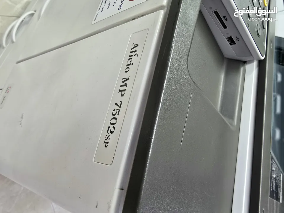 ماكنة Ricoh MP 7502 sp للبيع مستعمل خفيف خالية من اي عيوب ( شغل دعك ) ارقى واقوى طابعة وماكنة تصوير